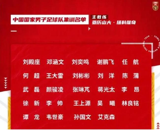 而在他们逃生（陪伴着一个个地被沙鱼咬死吃失落）的进程中，更多地揭示着人道中复杂的多元：既有自私、残暴，更多地的则是合作、友善乃至牺牲。